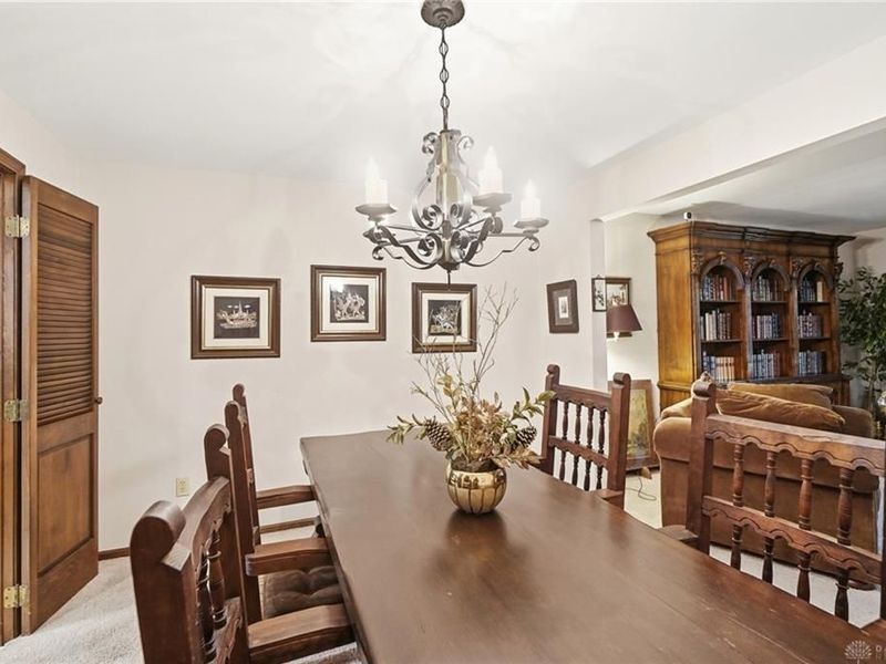 910 Sunnycreek Drive, Centerville, OH 45458 Photo 15