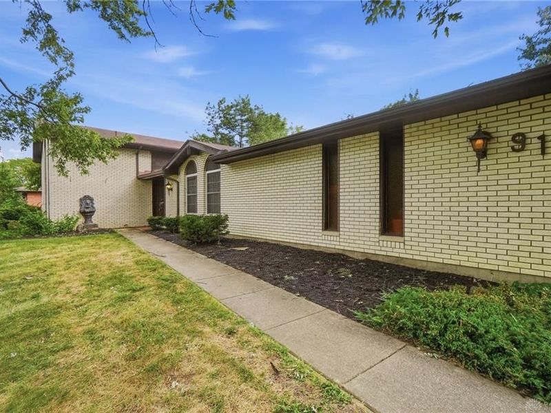 910 Sunnycreek Drive, Centerville, OH 45458 Photo 6