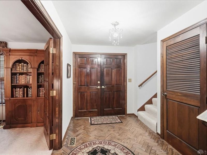 910 Sunnycreek Drive, Centerville, OH 45458 Photo 8