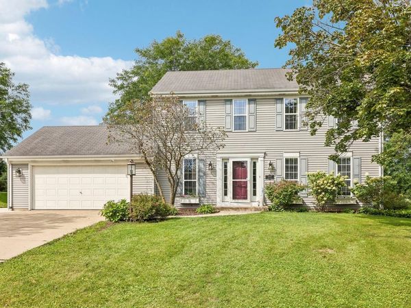 4441 S 116th STREET, Greenfield, WI 53228