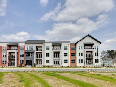 400 Blackwell Drive, Unit 304, Chapel Hill, NC 27514