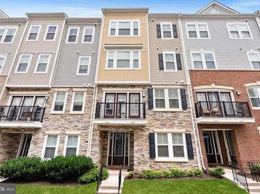 41963 PICKWICK MILL TERRACE , ALDIE, VA 20105