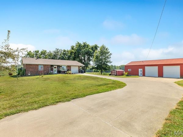 22487 Grange Hall Road , Jerseyville, IL 62052