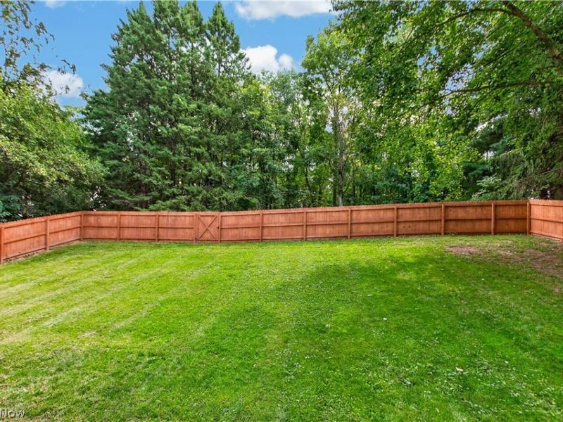 8586 Glennridge Avenue NW, Clinton, OH 44216 Photo 50
