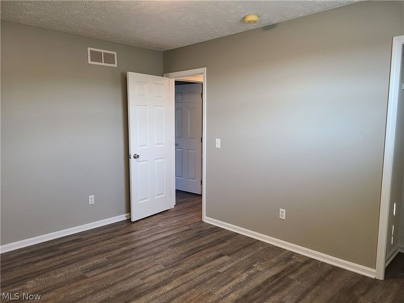 2061 Jennifer Street, Akron, OH 44313 Photo 23