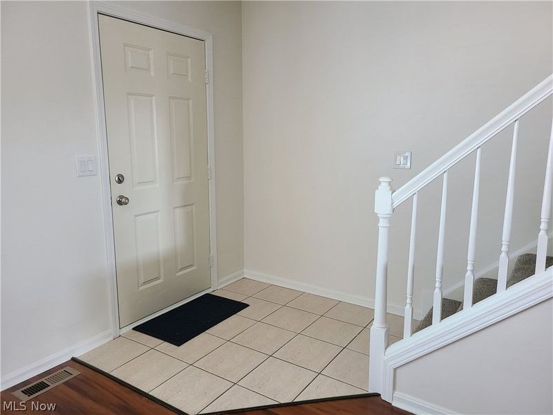 2061 Jennifer Street, Akron, OH 44313 Photo 25