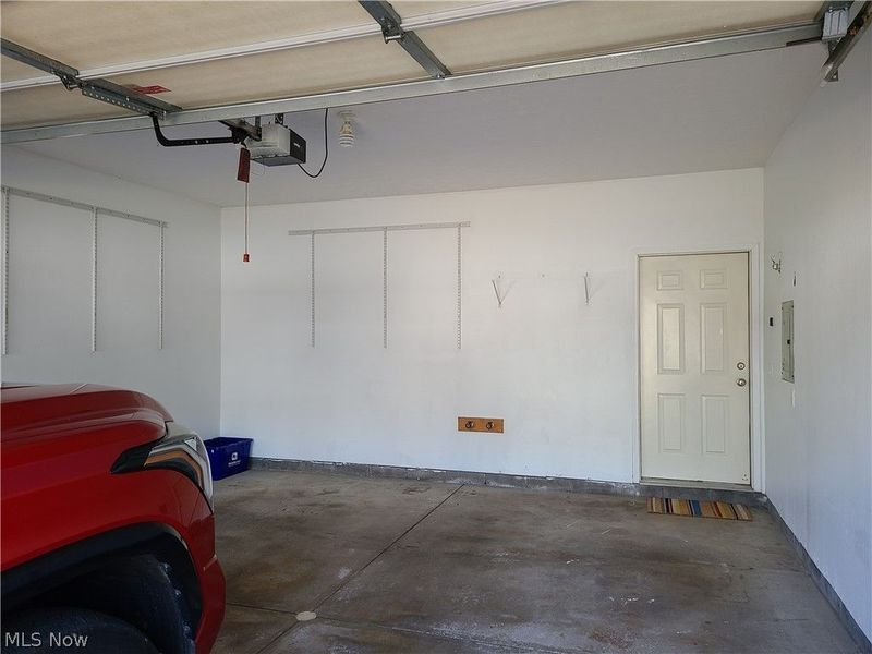 2061 Jennifer Street, Akron, OH 44313 Photo 30
