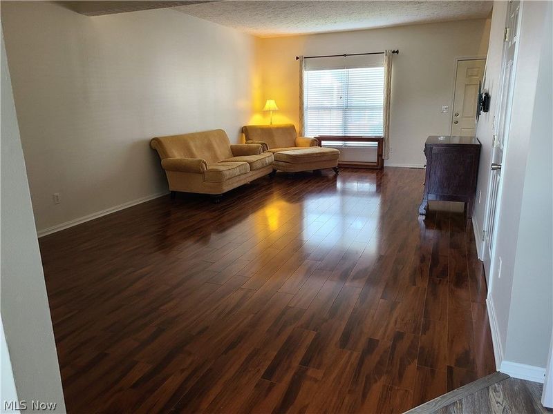 2061 Jennifer Street, Akron, OH 44313 Photo 4