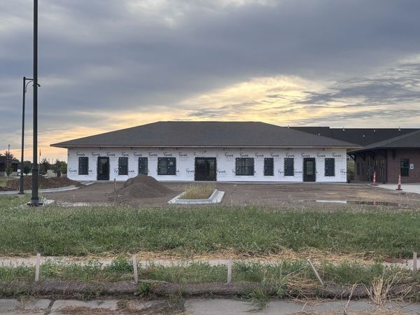 5241 Pinecreek Lane , Bettendorf, IA 52722