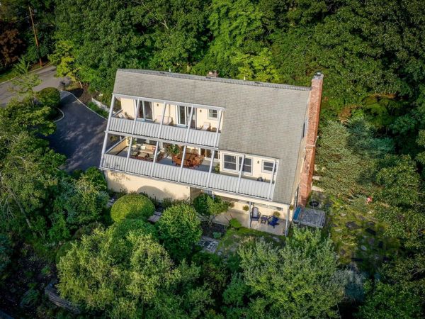 4 Hill Dale Avenue , Miller Place, NY 11764