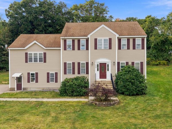 352 Grafton St, Shrewsbury, MA 01545