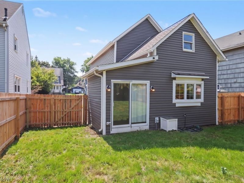 411 7th Street, Fairport Harbor, OH 44077 Photo 16