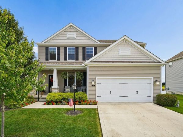 134 Broadmoore Boulevard , Pataskala, OH 43062