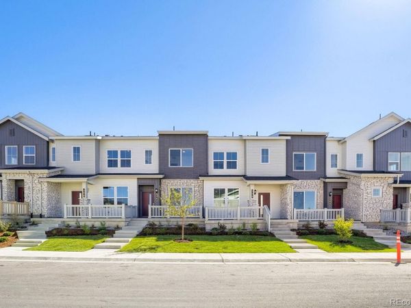 362 N Bersshine Court, Watkins, CO 80137