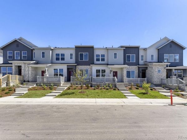 366 N Bersshine Court, Watkins, CO 80137