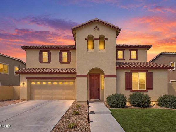 2812 E PEARL Street, Mesa, AZ 85213