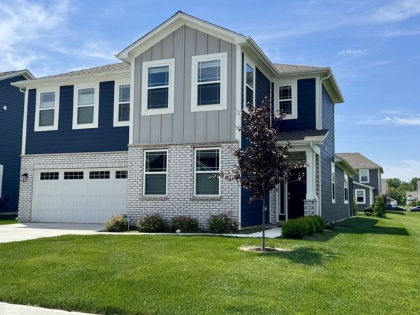 1807 Orchard Drive , Fortville, IN 46040