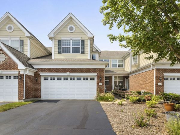 1158 Falcon Ridge Drive , Elgin, IL 60124
