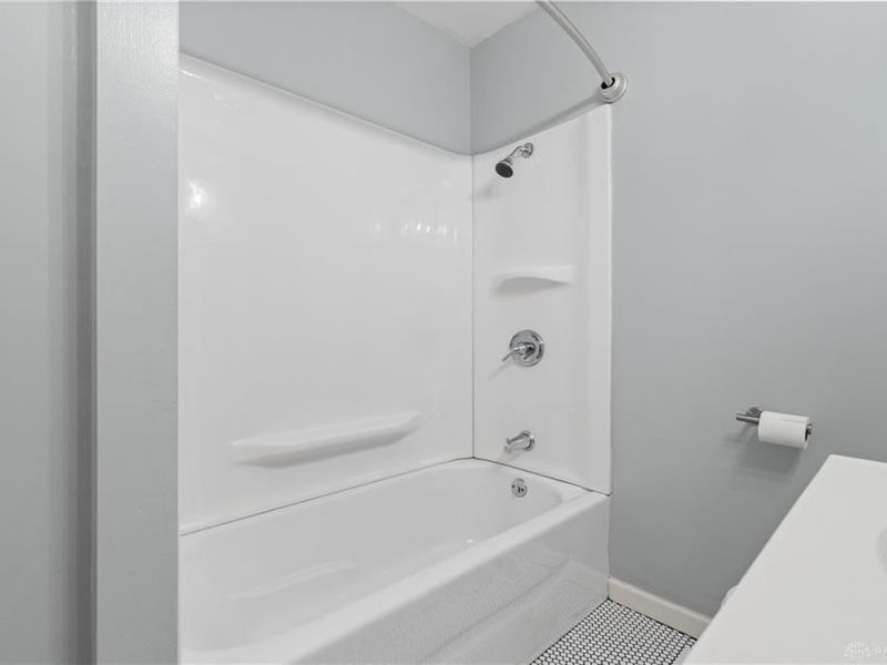 997 Fairfield Road, Troy, OH 45373 Photo 14