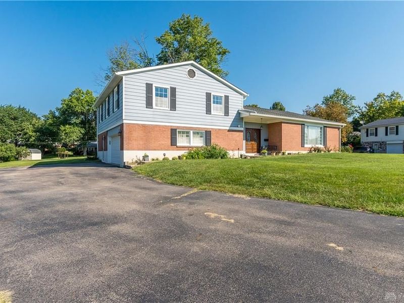 243 E Rahn Road, Kettering, OH 45429 Photo 2