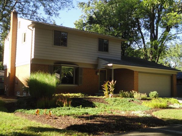 674 Canterbury Drive, Saline, MI 48176