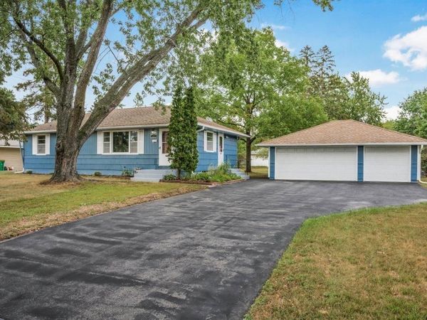 7208 Florida Avenue N, Brooklyn Park, MN 55428