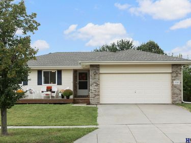 5148 W Sparrow Lane, Lincoln, NE 68528