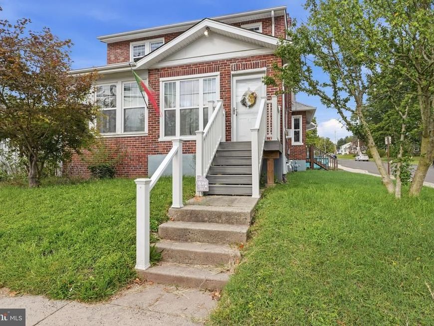 411 E Walnut Street, Perkasie, PA 18944 Main Photo