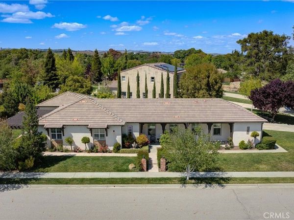 1090 Muscat Court, Templeton, CA 93465