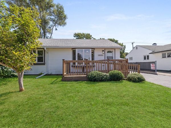 4221 Southwest Highway, Hometown, IL 60456