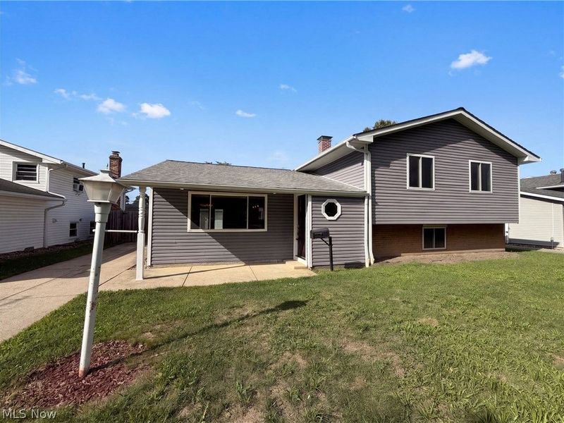 25142 Deerfield Drive, North Olmsted, OH 44070 Photo 17