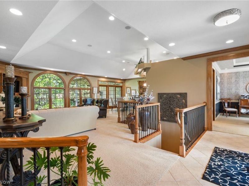 8261 Mackenzie Avenue NW, North Canton, OH 44720 Photo 10