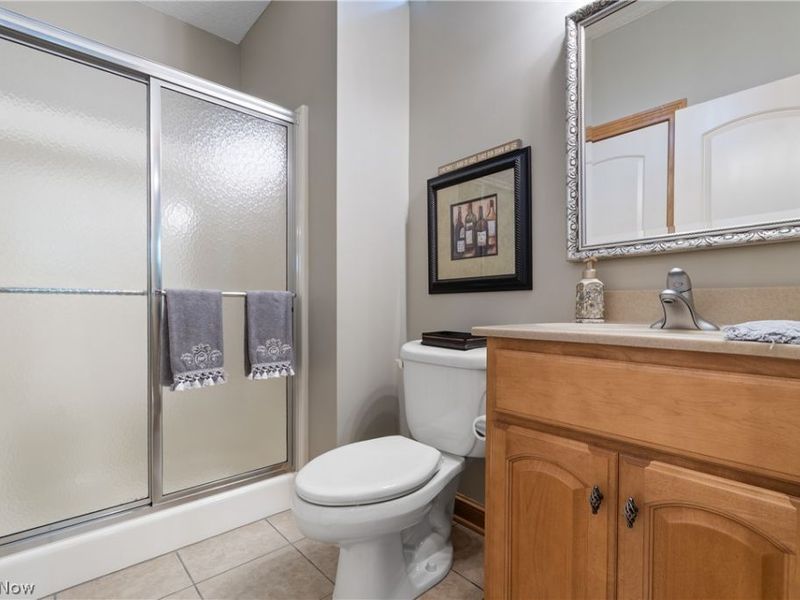8261 Mackenzie Avenue NW, North Canton, OH 44720 Photo 24