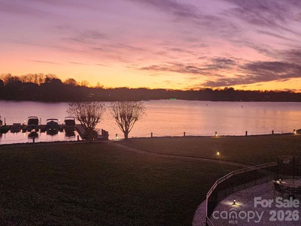 1332 Torrence Circle , Davidson, NC 28036