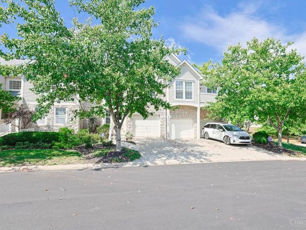 5345 Cooper Road, Unit 3K, Montgomery, OH 45242