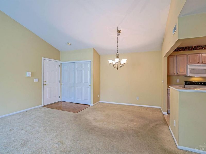 5345 Cooper Road, Unit K, Montgomery, OH 45242 Photo 6