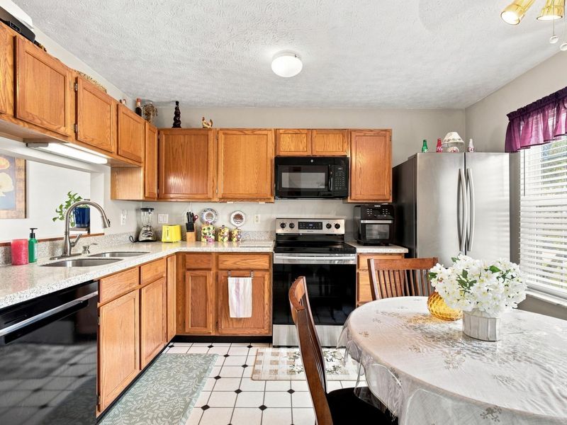 6933 Brockland Drive, Reynoldsburg, OH 43068 Photo 12