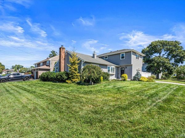 1845 Relyea Drive, Merrick, NY 11566