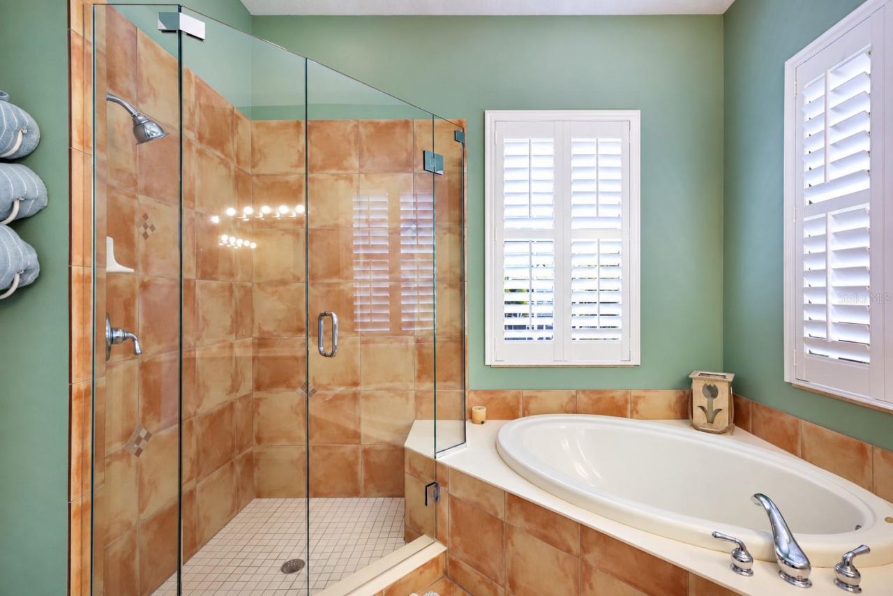 310 63rd St, Bradenton Beach, FL 34217 Photo