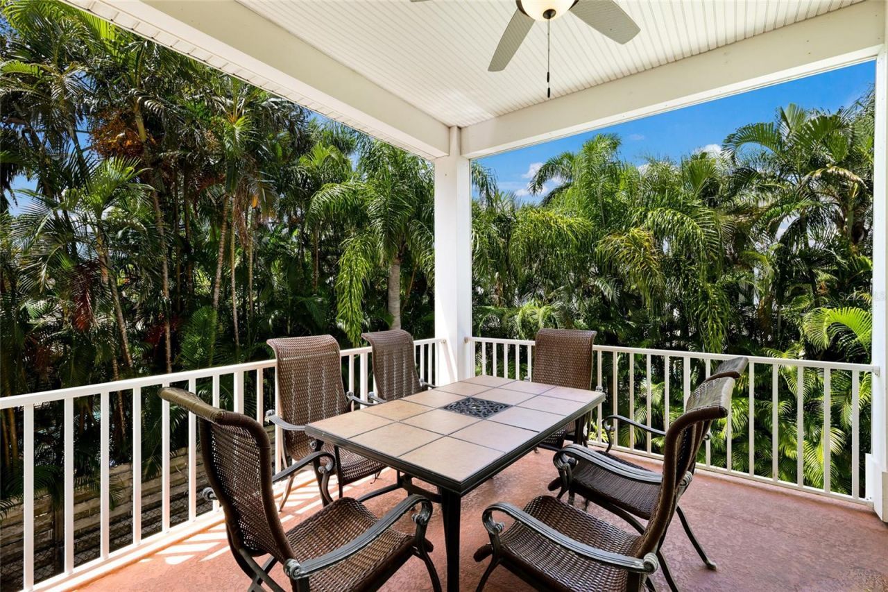 310 63rd St, Bradenton Beach, FL 34217 Photo
