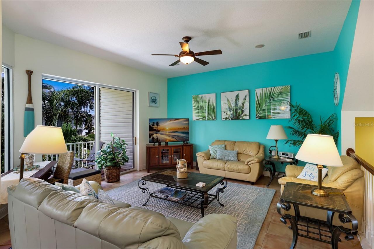 310 63rd St, Bradenton Beach, FL 34217 Photo