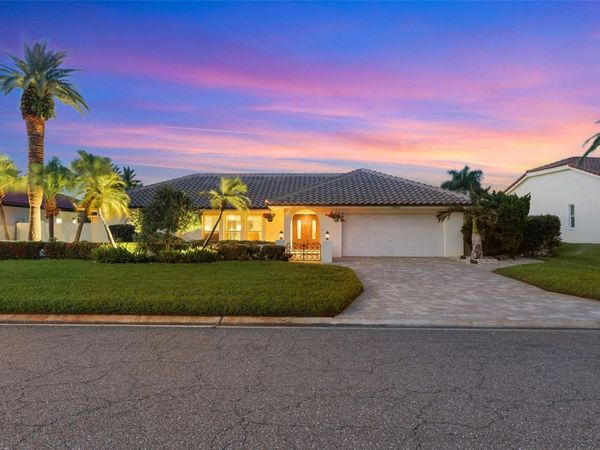 5860 LEELAND STREET S, ST PETERSBURG, FL 33715