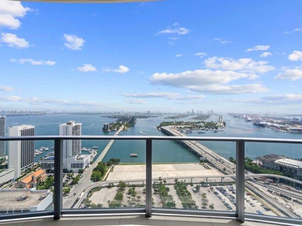 1400 biscayne, Unit 3805, Miami, FL 33132