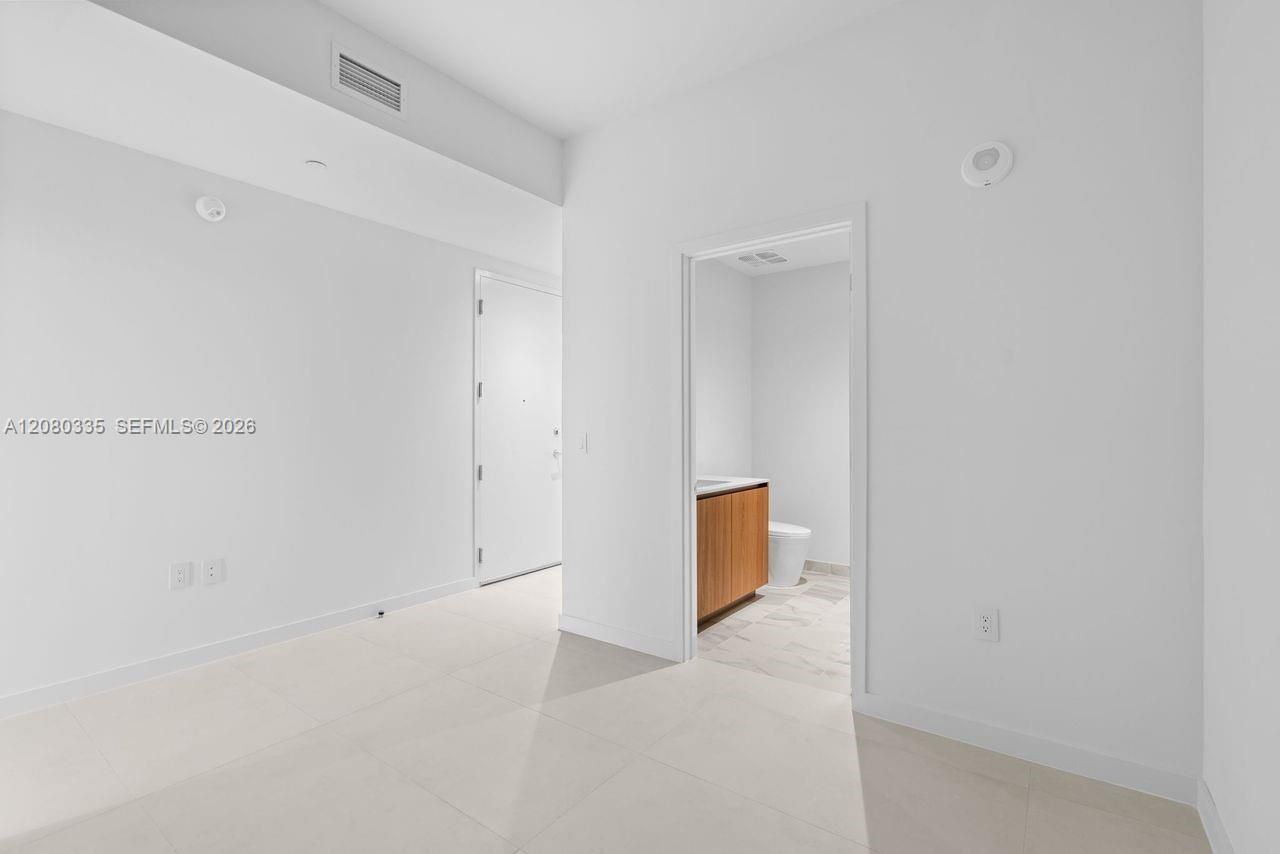 1400 Biscayne, Unit 3805, Miami, FL 33132 Photo
