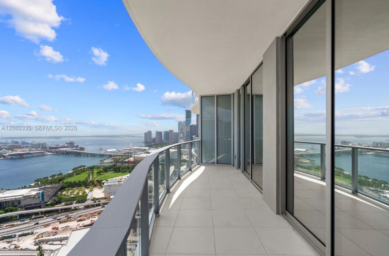 1400 Biscayne, Unit 3805, Miami, FL 33132 Photo