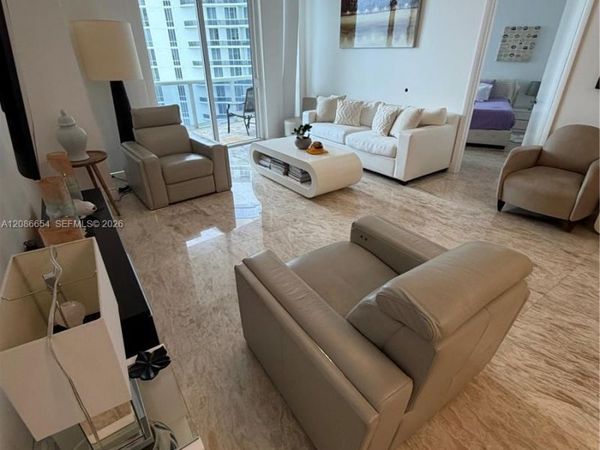15901 Collins Ave, Unit 3707, Sunny Isles Beach, FL 33160