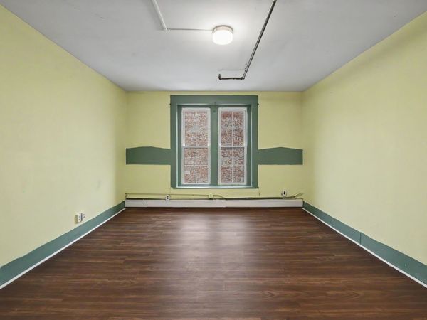 128 High St, Unit 2, Holyoke, MA 01040