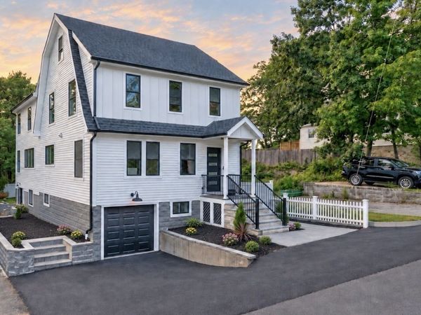 8 Guild St, Medford, MA 02155
