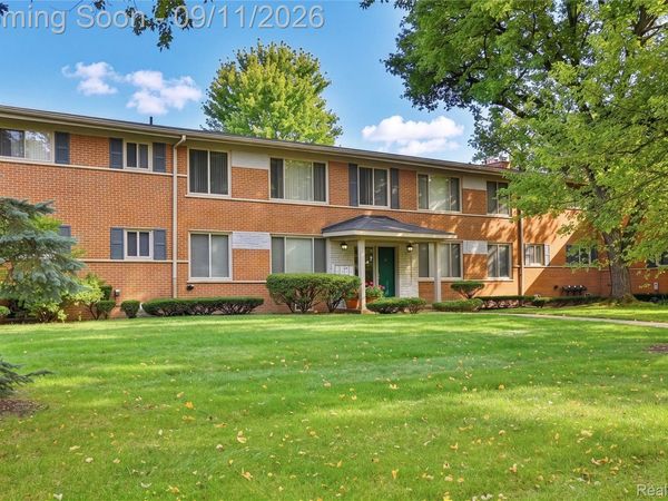 1155 Derby Road , Unit 4, Birmingham, Mi 48009