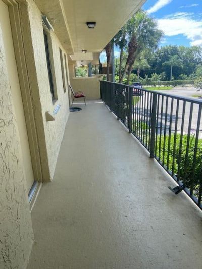 2786 Tennis Club Drive, Unit 205, West Palm Beach, FL 33417 Photo